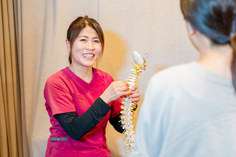 スタッフ：岩井様